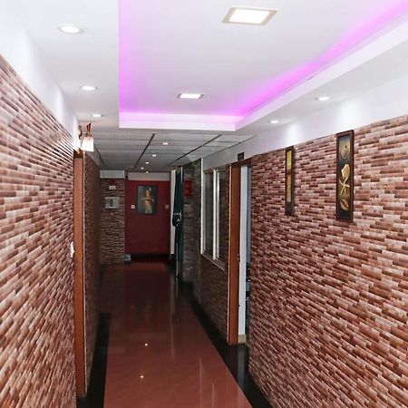 Hotel Uthradam Towers Thiruvananthapuram Zewnętrze zdjęcie